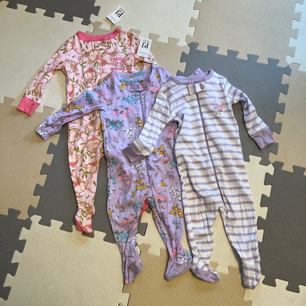 Lot of 3 zipper cotton footie pajamas